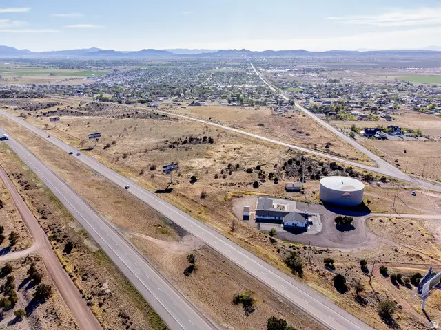 1810 E Old Us Hwy, Enoch, UT 84721 - #3
