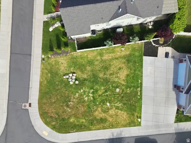 3201 S Walnut Park Cv E, Millcreek, UT 84109 - #1