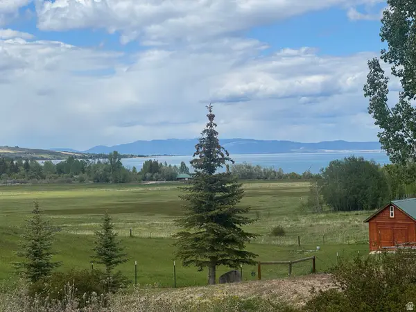1545 N Mackinaw Way #84, Garden City, UT 84028