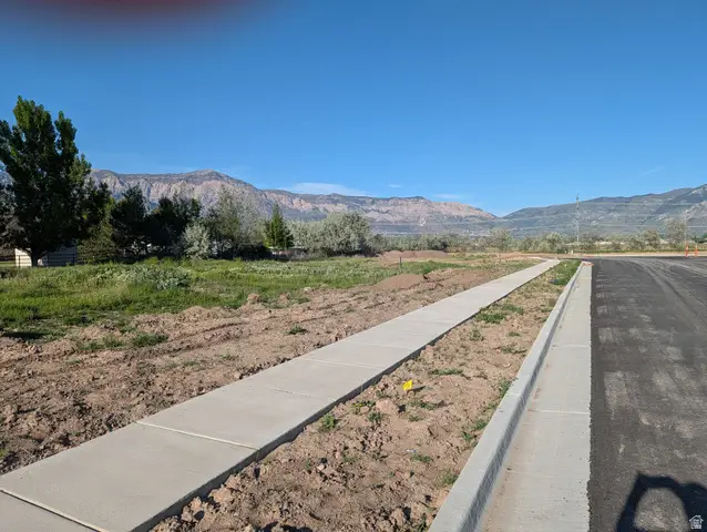 3388 W 2300 N #10, Plain City, UT 84404 - #3
