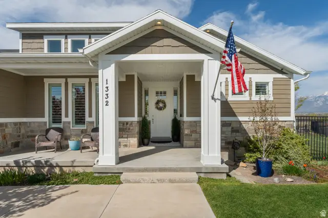 1332 W Salmon Caddis Dr, Bluffdale, UT 84065 - #2