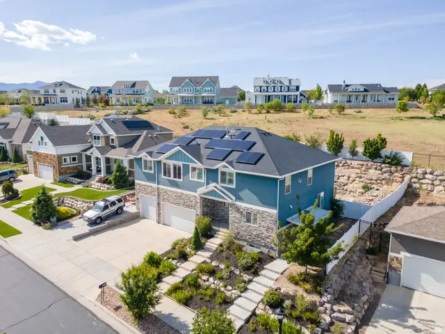 4130 W Shinnerock Dr, South Jordan, UT 84009 - #1