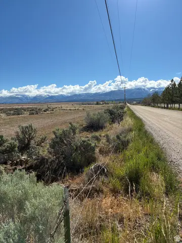 650 E 950 St N #E HALF, Spring City, UT 84662