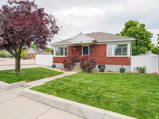 1270 E Driggs Ave, Salt Lake City, UT 84106 - #2