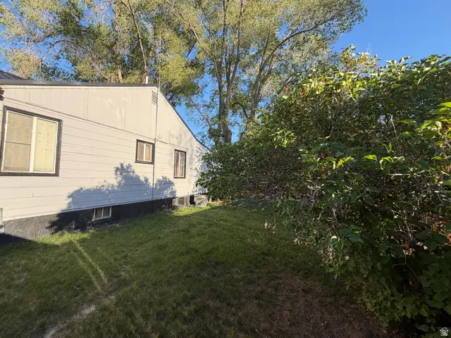 211 W 100 S, Gunnison, UT 84634 - #3