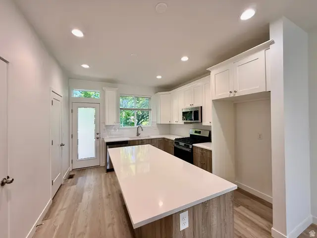 25 E Center #76, North Salt Lake, UT 84054 - #3