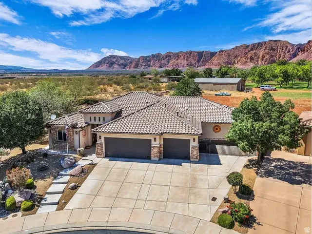 331 N Eagle Cv, Ivins, UT 84738 - #3