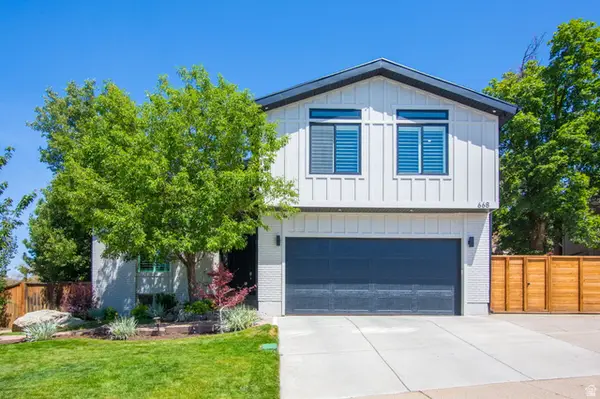 668 W Kensington St N, Farmington, UT 84025