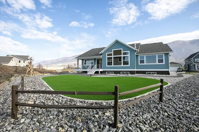 110 S 525 W, Farmington, UT 84025 - #1