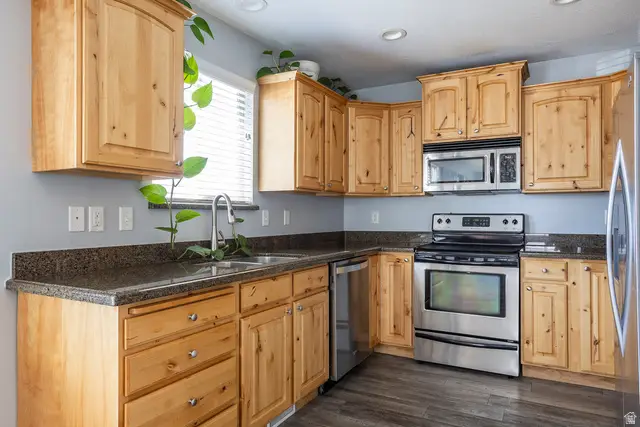 39 E Argyle Way, Saratoga Springs, UT 84045 - #2