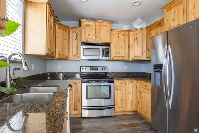39 E Argyle Way, Saratoga Springs, UT 84045 - #3