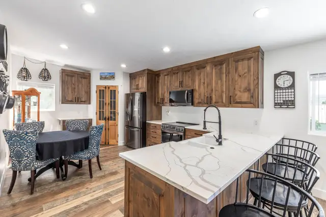 555 S 300 E, Heber City, UT 84032 - #3