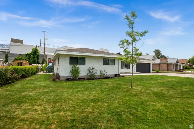 8527 S Colene Dr E, Sandy, UT 84094 - #2