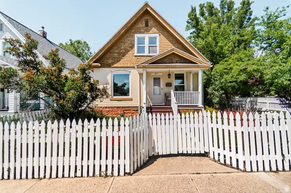 877 E 300 S, Salt Lake City, UT 84102