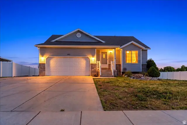 1142 E 1350 S, Clearfield, UT 84015 - #1