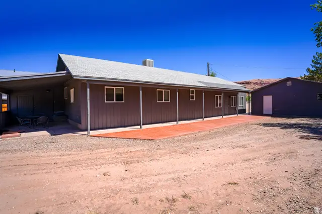 990 S Millcreek Dr, Moab, UT 84532 - #2