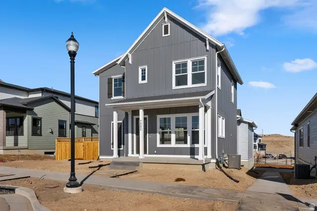 7042 W Terraine Rd, West Jordan, UT 84081 - #3