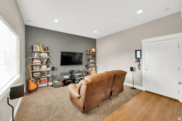 67 S Walker Pl, North Salt Lake, UT 84054 - #2