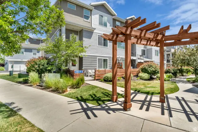 3693 W Sunrise Sky Ln, South Jordan, UT 84009 - #1