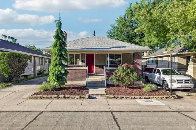 128 E Hampton Ave, Salt Lake City, UT 84111 - #2