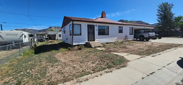 171 Berkley Ave, East Carbon, UT 84520