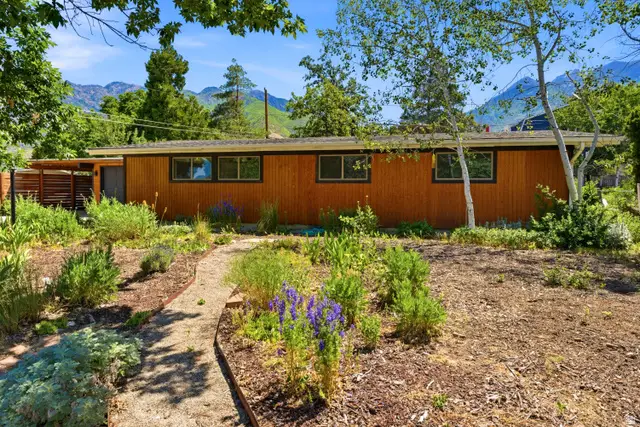 7211 S 2980 E, Cottonwood Heights, UT 84121 - #3