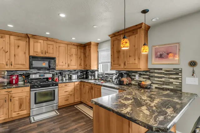 104 S Santa Rita Pl, West Jordan, UT 84088 - #1