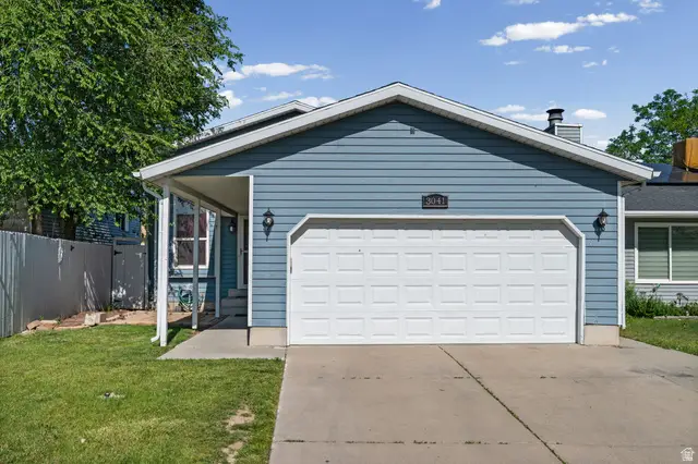 3041 S Roundtable Rd W, West Valley City, UT 84120 - #1