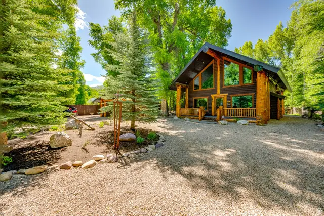 5410 E Ogden Ln, Oakley, UT 84055 - #1