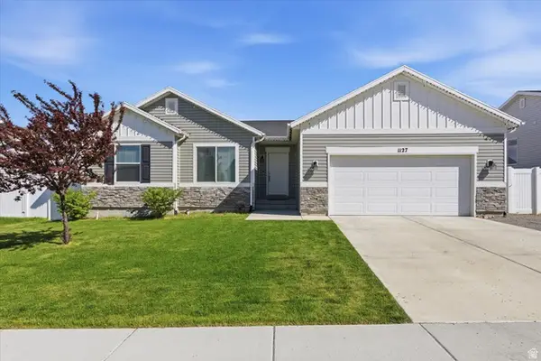 1127 W Honeycomb Dr, Grantsville, UT 84029