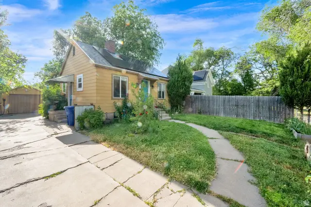 619 N 900 W, Salt Lake City, UT 84116 - #2