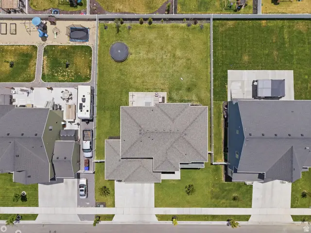 1752 E Warbler Dr, Eagle Mountain, UT 84005 - #2