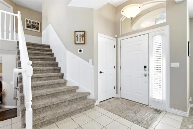 11566 E Sunburn Ln S, Sandy, UT 84094 - #2