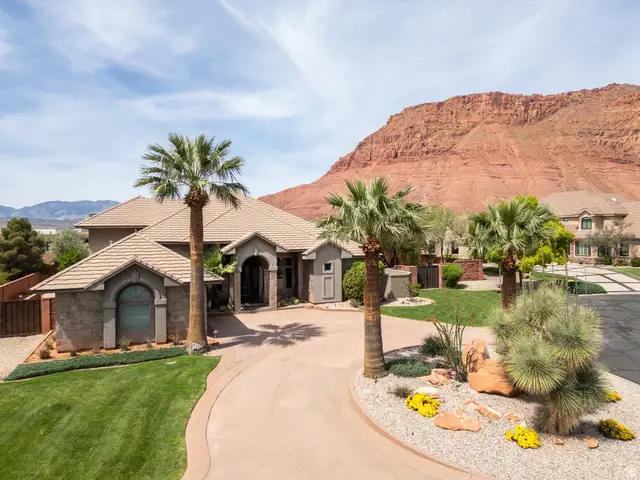 307 N Painted Dr, Ivins, UT 84738 - #1