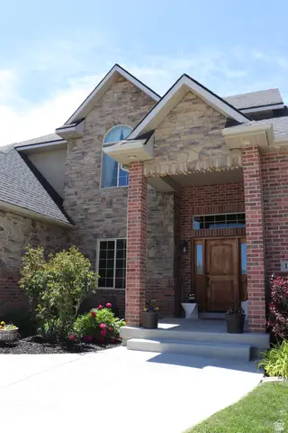 1604 S 2950 W, Vernal, UT 84078 - #2