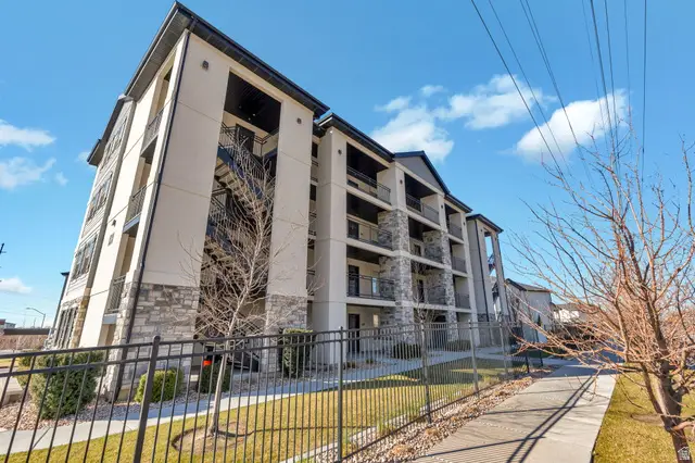 1141 E 1320 S #A404, Provo, UT 84606 - #1
