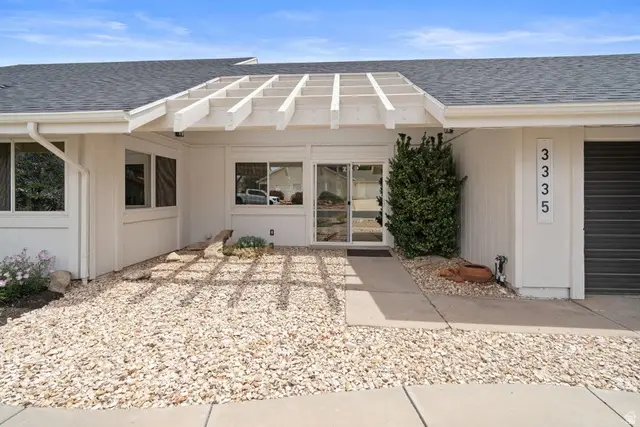 3335 S Comanche Rd, Saint George, UT 84790 - #3