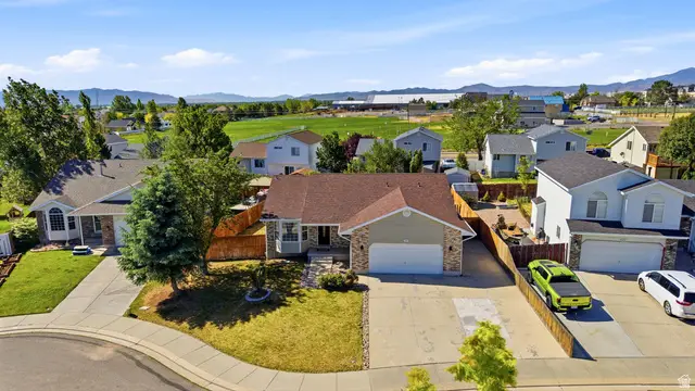 5463 W Starflower Way, West Jordan, UT 84081 - #3