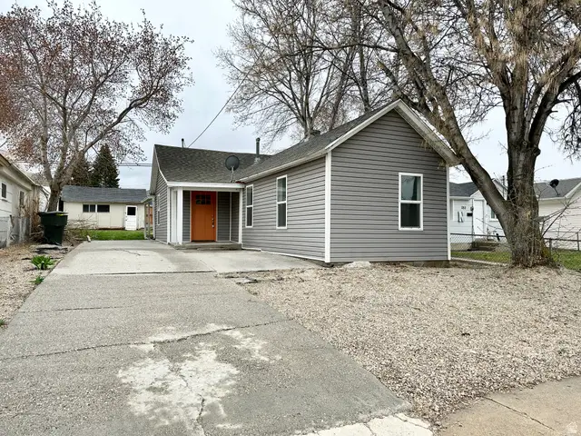 282 E Vine St, Tooele, UT 84074 - #2