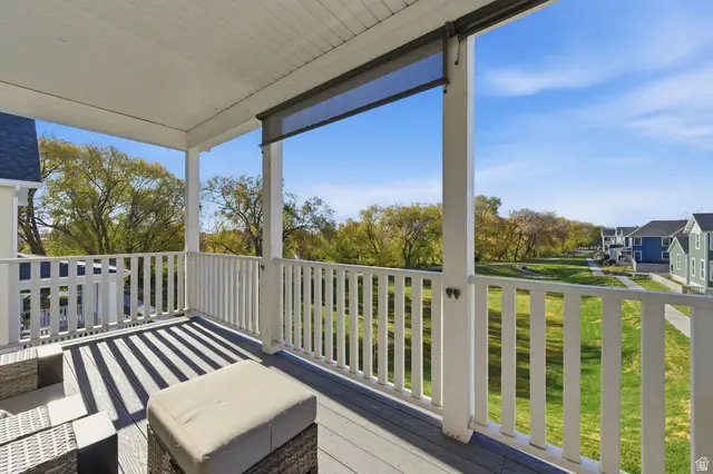 1038 S Old Towne Rd, Layton, UT 84041 - #2