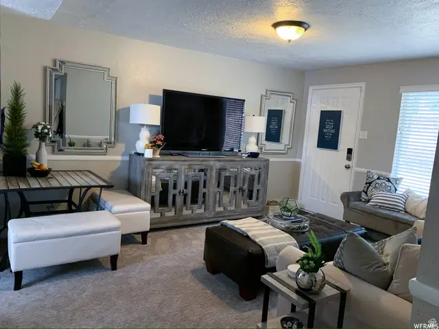 889 W 3600 S, Bountiful, UT 84010 - #3