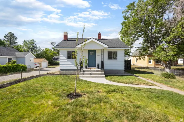 318 W Vine St, Tooele, UT 84074 - #2