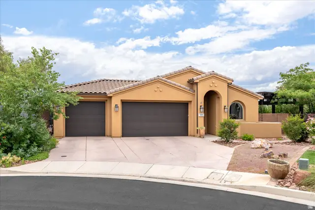 313 W Peridot Dr, Washington, UT 84780 - #2