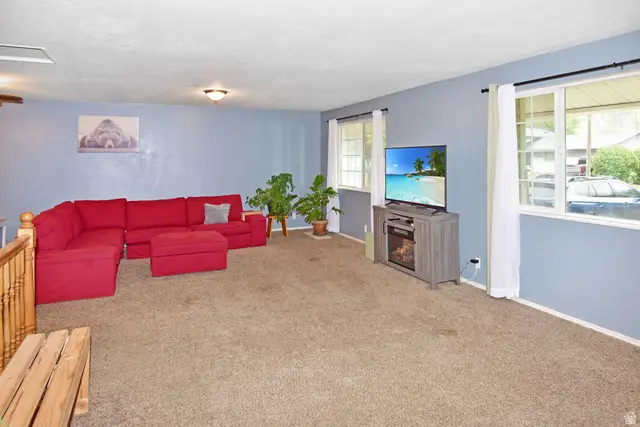 315 Park St, Inkom, ID 83245 - #3