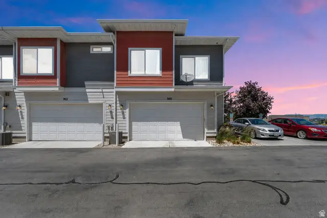 960 W Cyan Valley Way S, Bluffdale, UT 84065 - #1