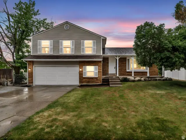 11976 S Woodridge Rd E, Sandy, UT 84094 - #1