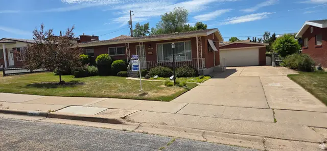 2033 W 5850 S, Roy, UT 84067 - #1