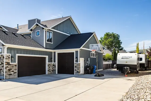 6267 W Freedom Hill Way, Herriman, UT 84096 - #2