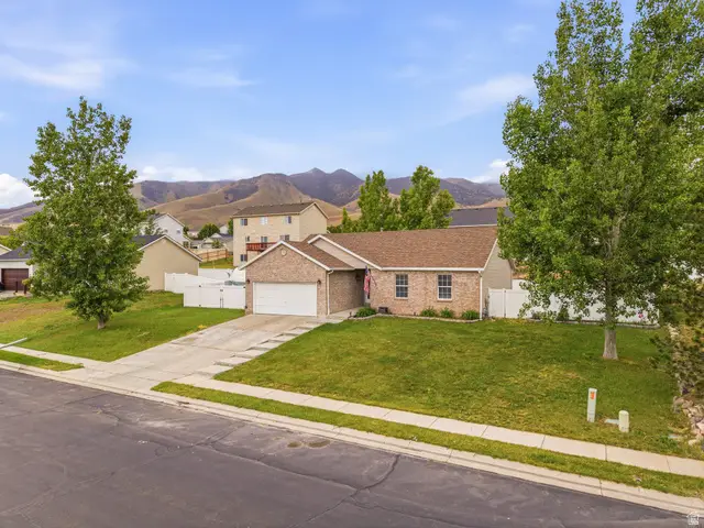 4029 S Lake Mountain Dr, Saratoga Springs, UT 84045 - #1