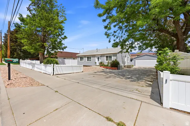 934 N 400 E, Lehi, UT 84043 - #3